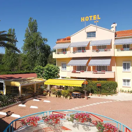 Logis L'esterella 3*