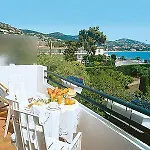 Logis L'esterella Hotel 3*