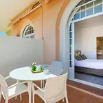Hotel Logis L'esterella