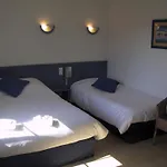 Logis L'esterella 3*