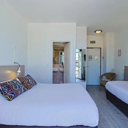 Logis L'esterella Hotel Saint-Raphael (Var)