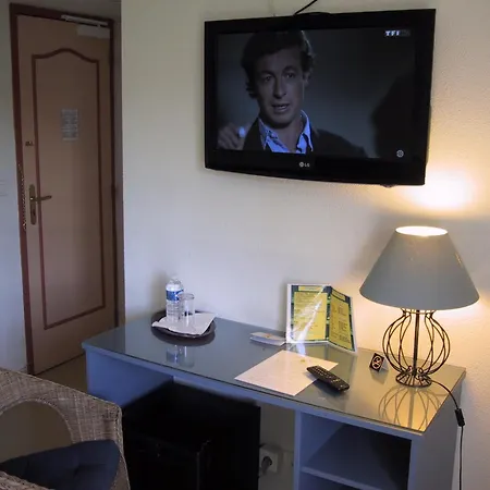 Отель Logis L'esterella