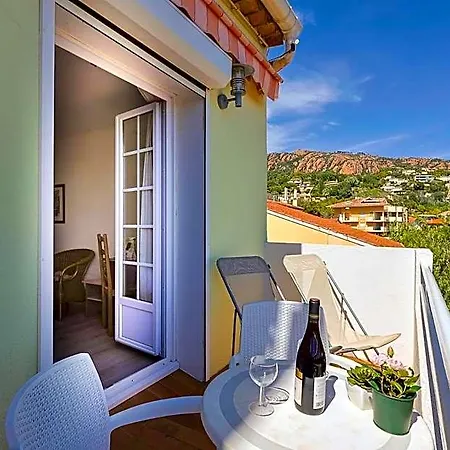 Otel Logis L'esterella 3*