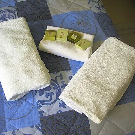 Otel Logis L'esterella Saint-Raphaël