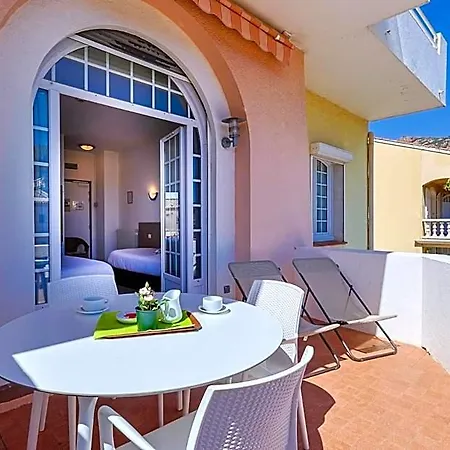 Logis L'esterella 3*