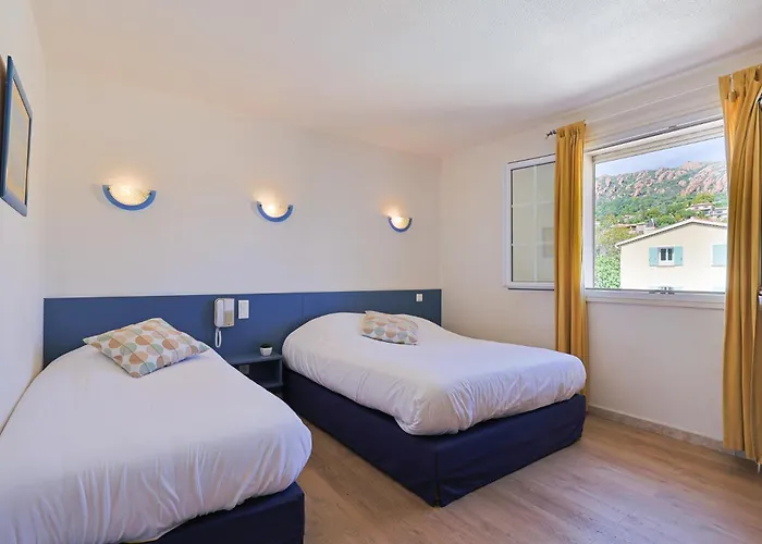 Logis L'esterella Hotel Saint-Raphaël